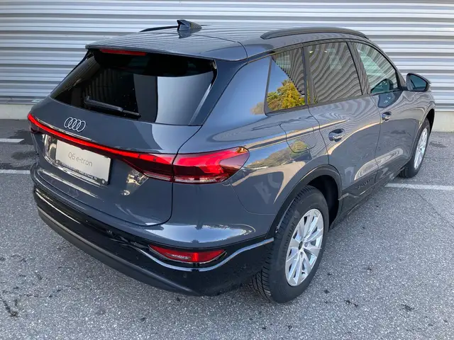 Audi Q6 e-tron e-tron quattro business Ansicht 3