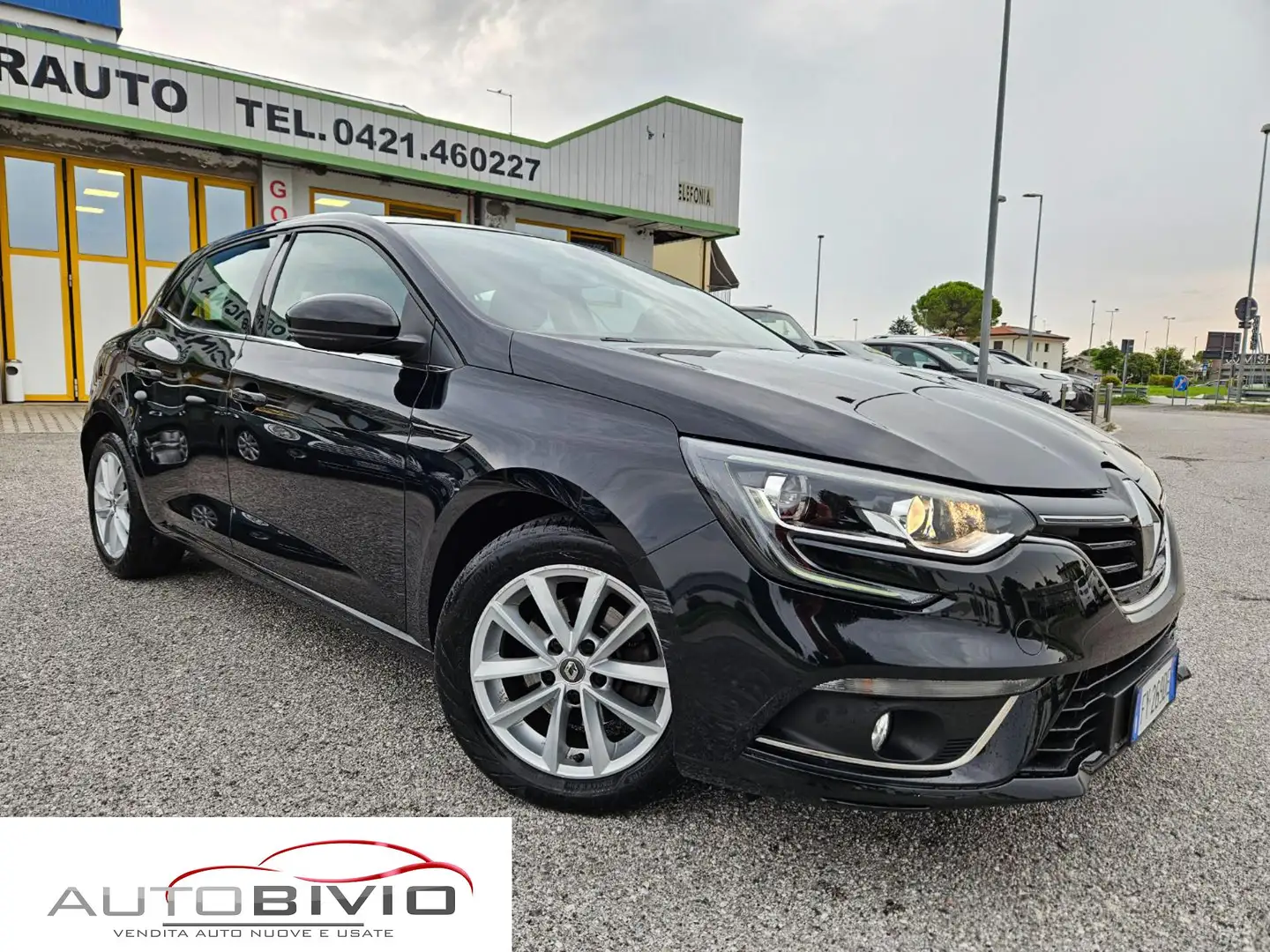 Renault Megane Mégane Blue dCi 115 CV Business Noir - 1