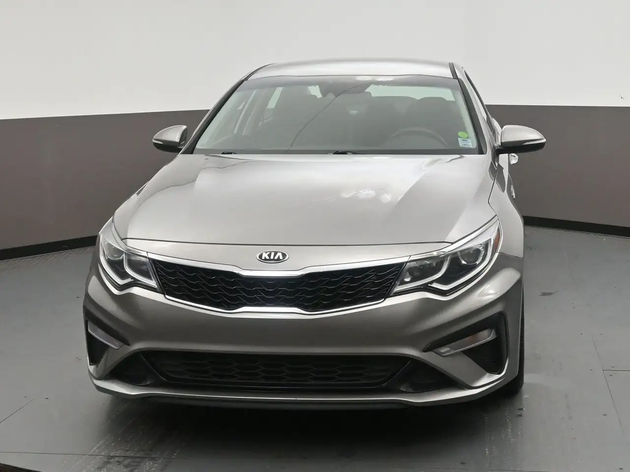 Kia Optima снимка Kia Optima
