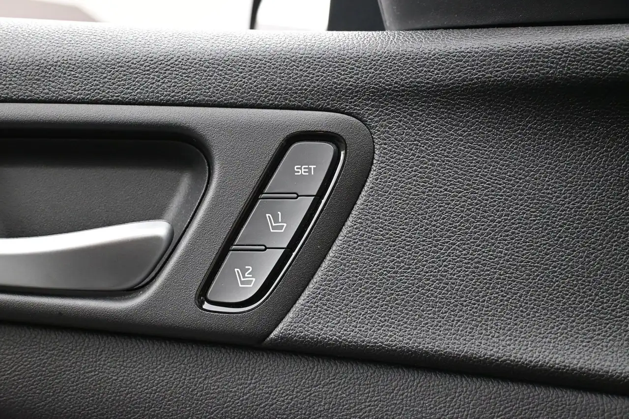 Kia Optima снимка Kia Optima