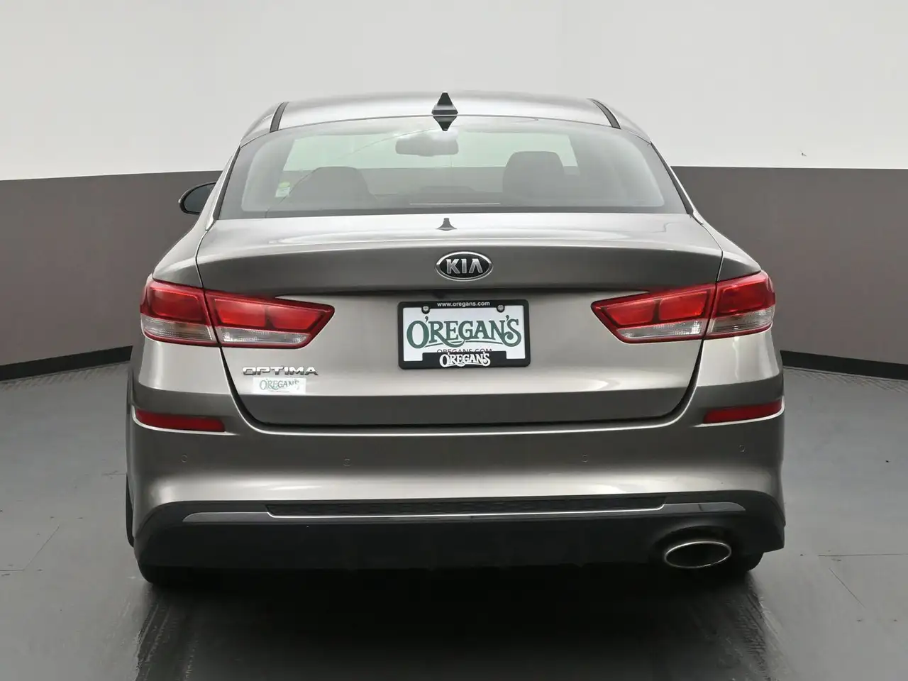 Kia Optima снимка Kia Optima