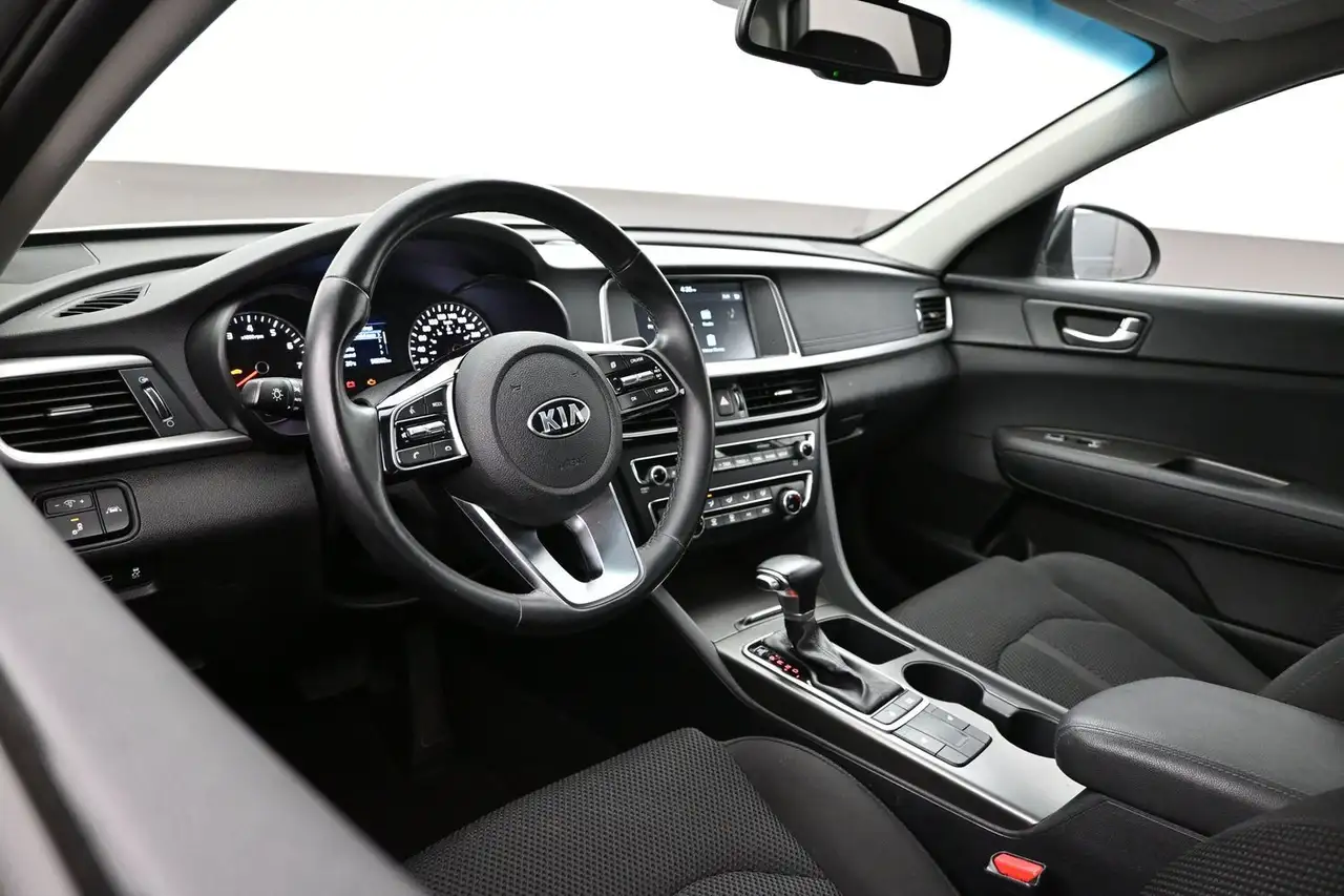 Kia Optima снимка Kia Optima