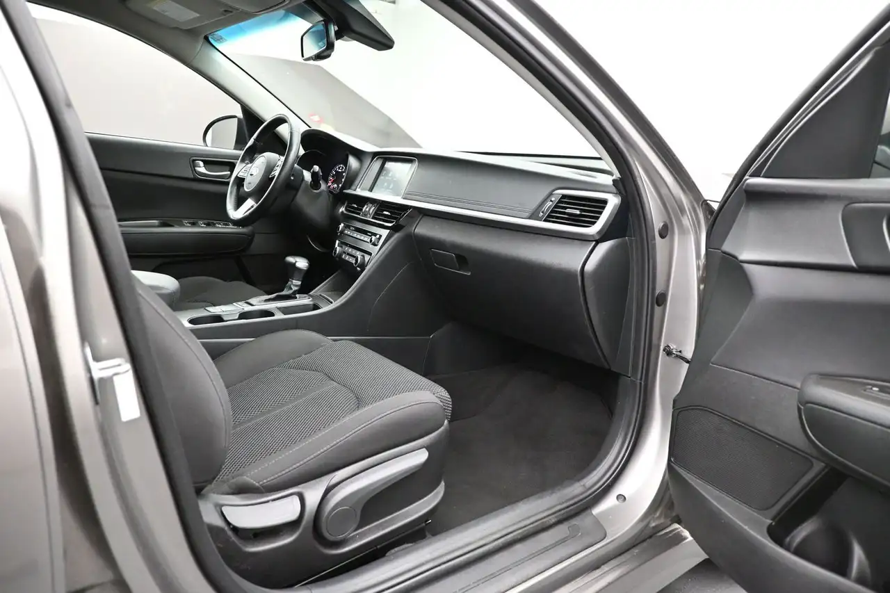 Kia Optima снимка Kia Optima