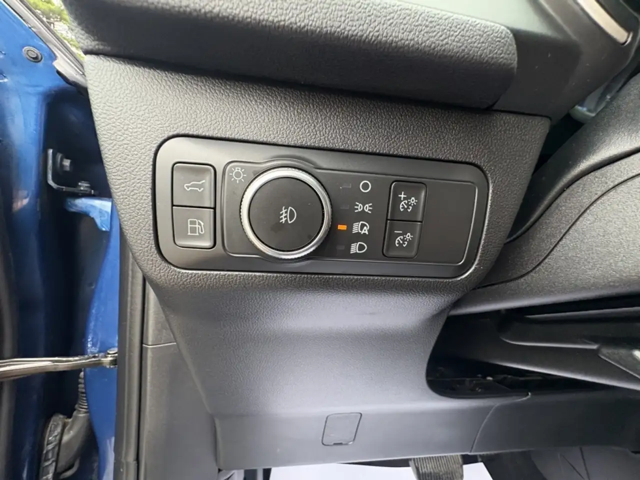 Ford Escape снимка Ford Escape