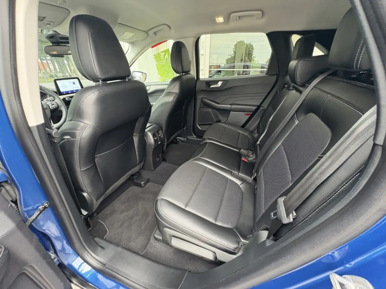 Ford Escape снимка Ford Escape