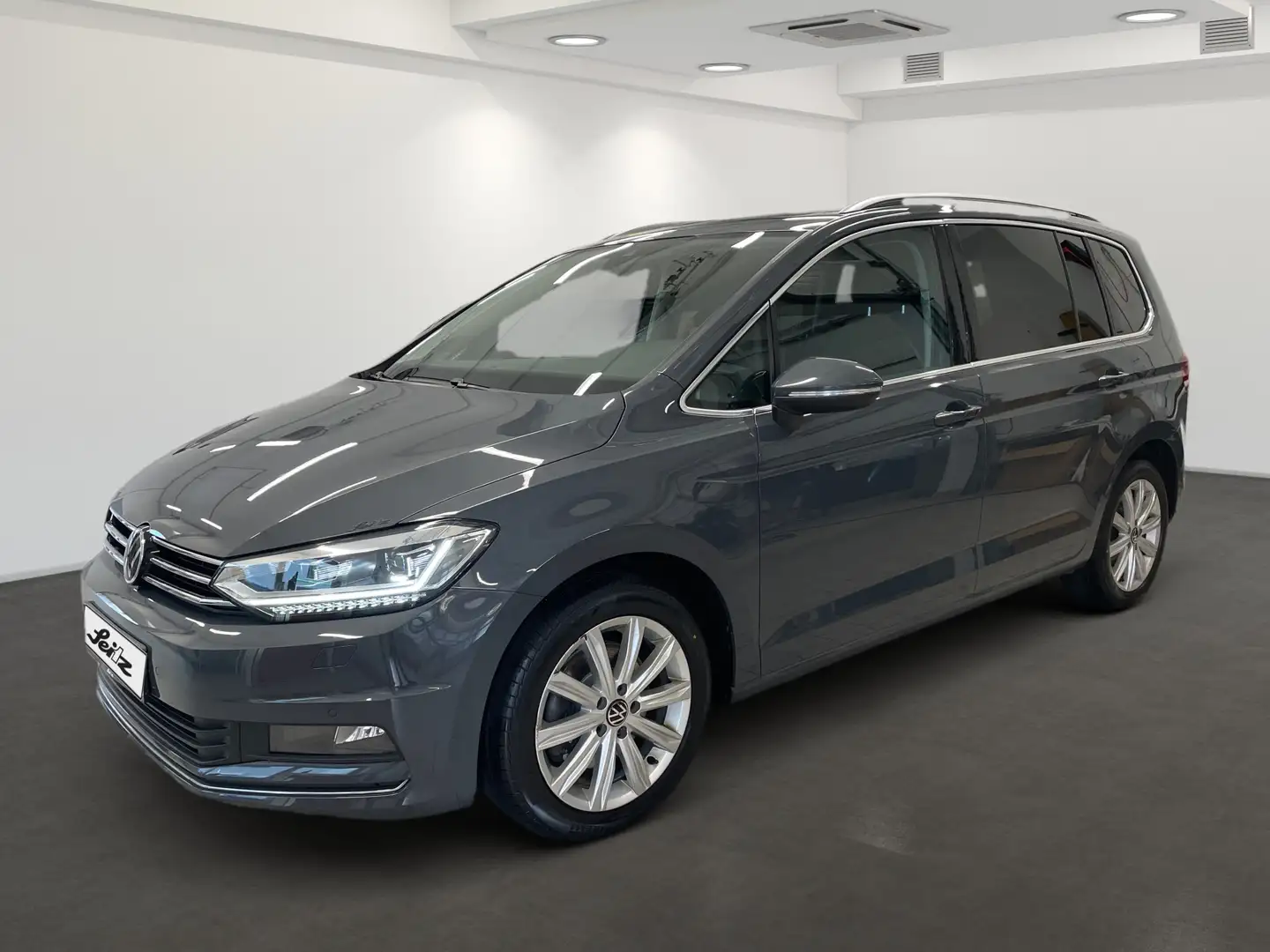 Volkswagen Touran 2.0 TDI Highline *7-SITZER*AHK*PANO* Grau - 2