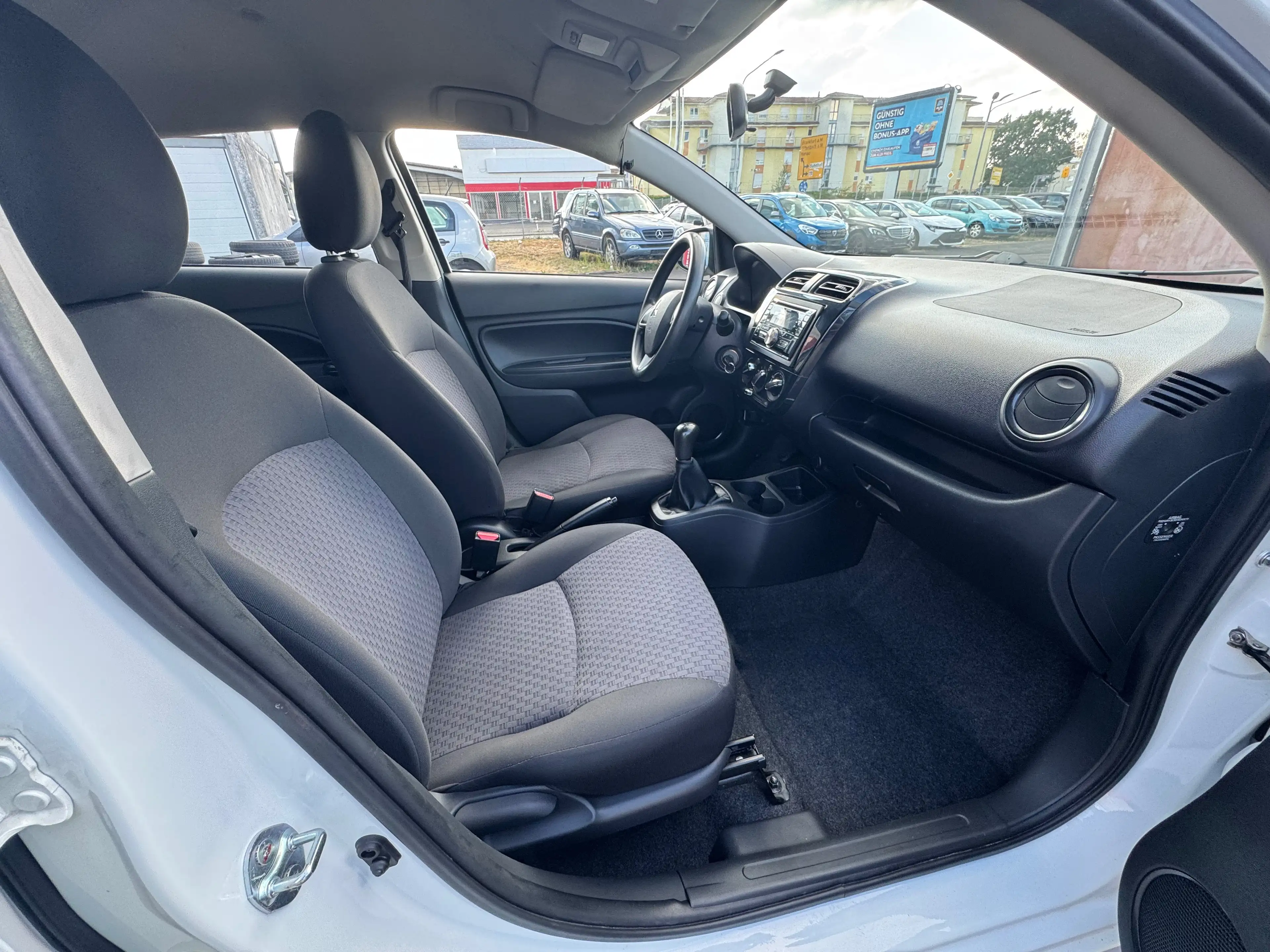 Mitsubishi Space Star Basis — photo 7
