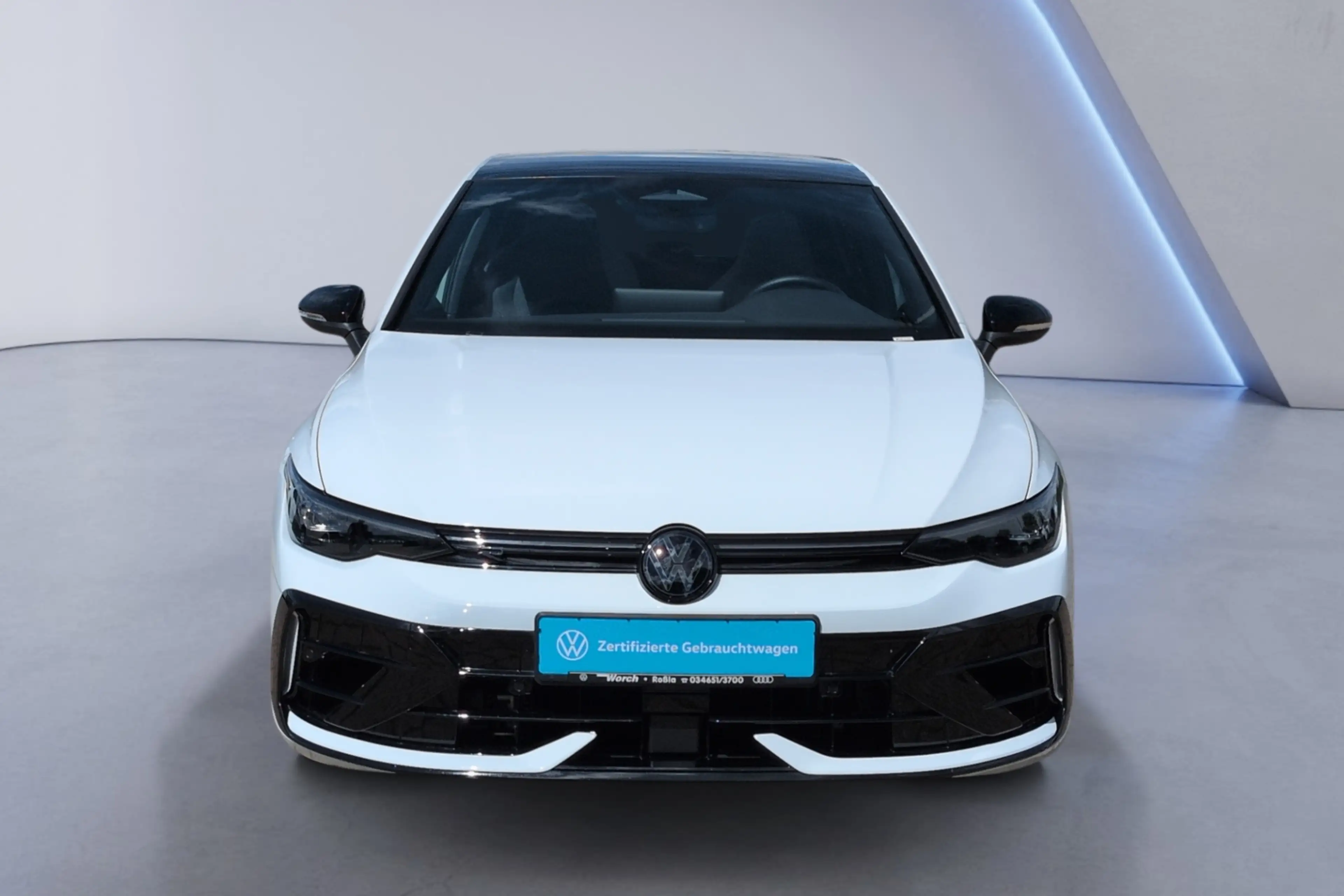 Volkswagen Golf R BLACK EDITION  AKRA+PANO+HARMAN+WARMENAU+ — photo 9