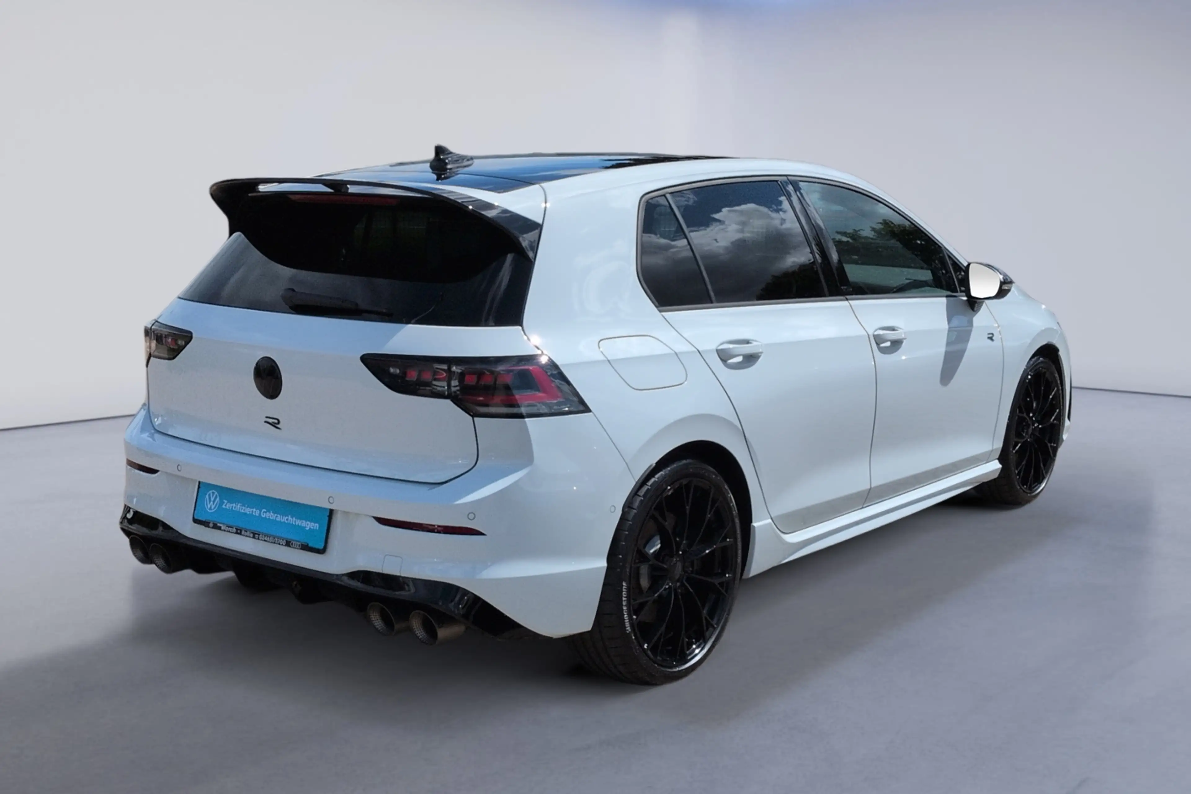 Volkswagen Golf R BLACK EDITION  AKRA+PANO+HARMAN+WARMENAU+ — photo 6