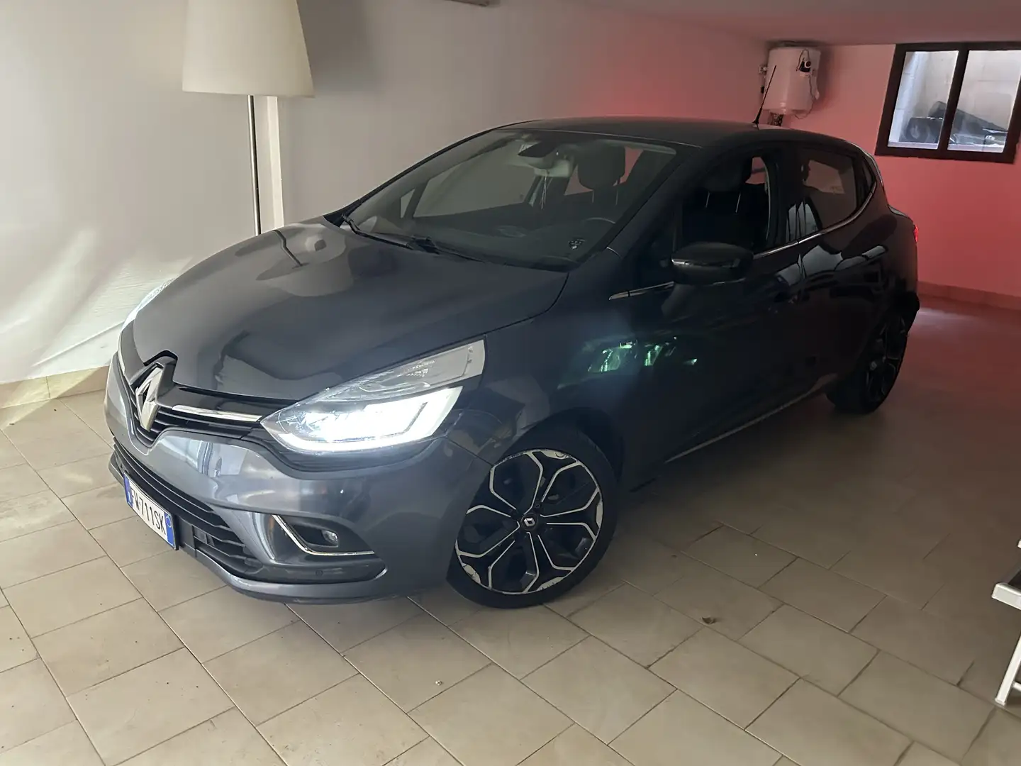 Renault Clio moschino intens Grigio - 2