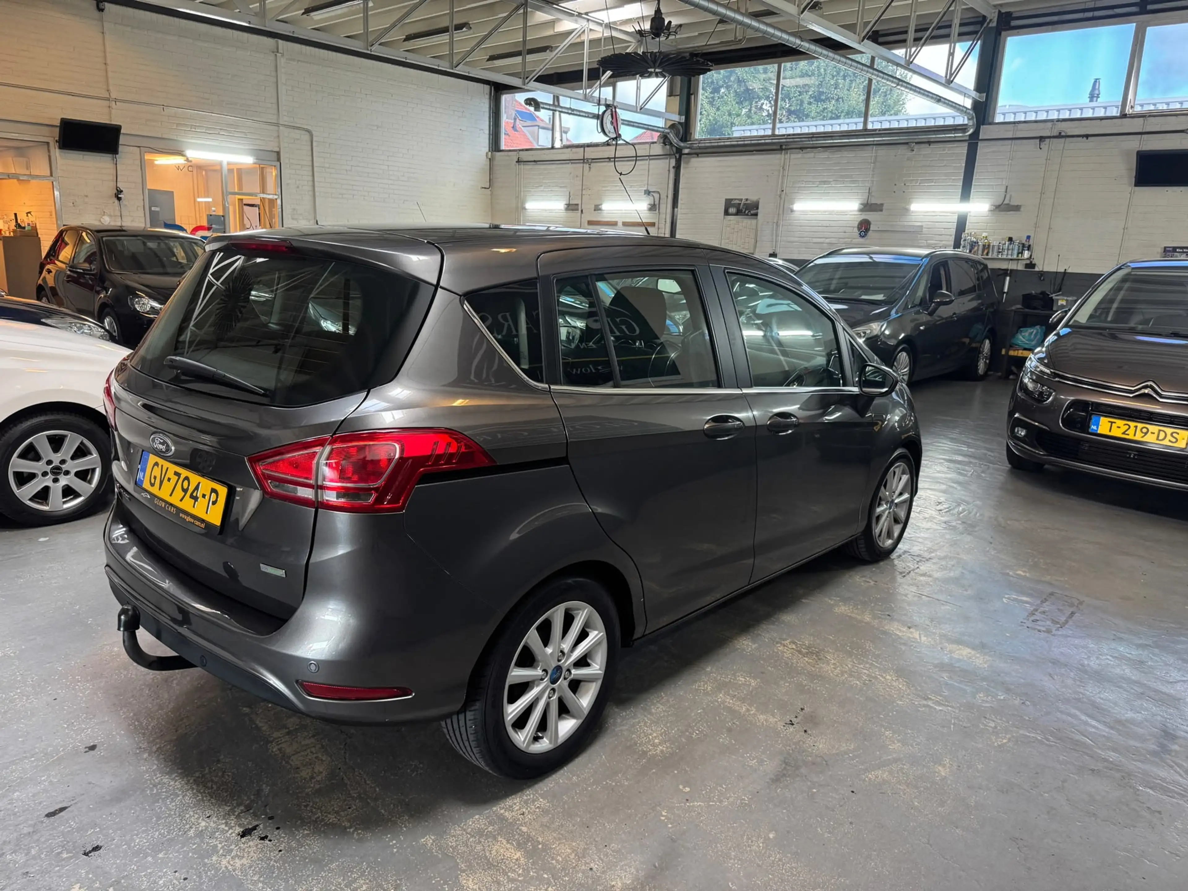 Ford B-Max 1.0 EcoBoost Titanium — photo 5