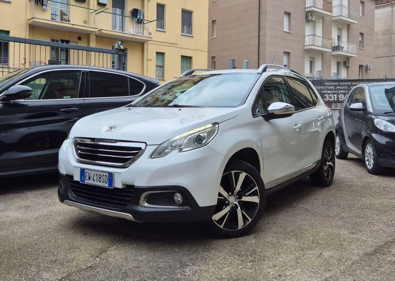 Peugeot 2008 1.6 e-HDi 92 CV S&S Allure Wit - 2