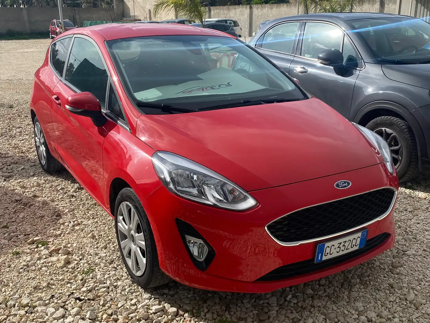 Ford Fiesta Fiesta 3p 1.5 ecoblue (tdci) Plus 85cv my19 Rosso - 2