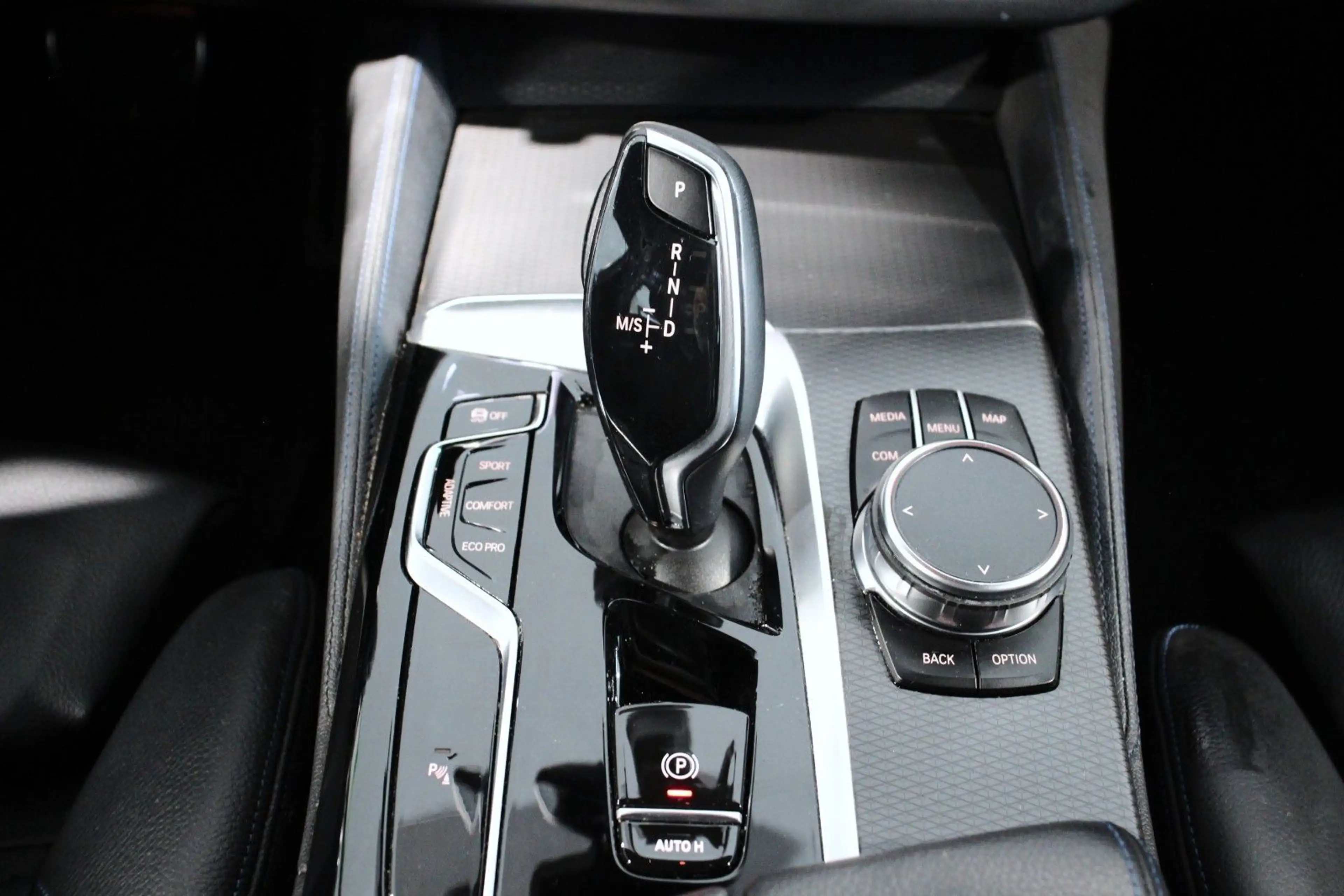 BMW 550 i xDrive (G30) M Shadow Line *ALED*H&K Sound — photo 15
