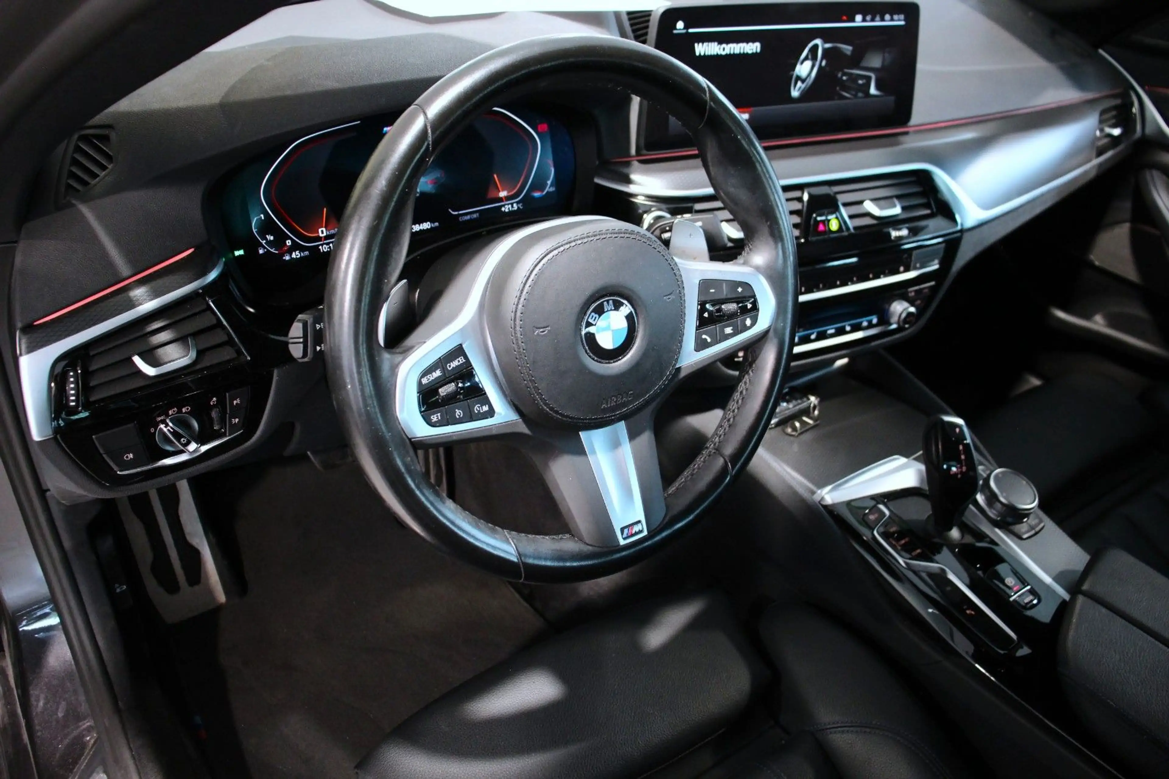 BMW 550 i xDrive (G30) M Shadow Line *ALED*H&K Sound — photo 10