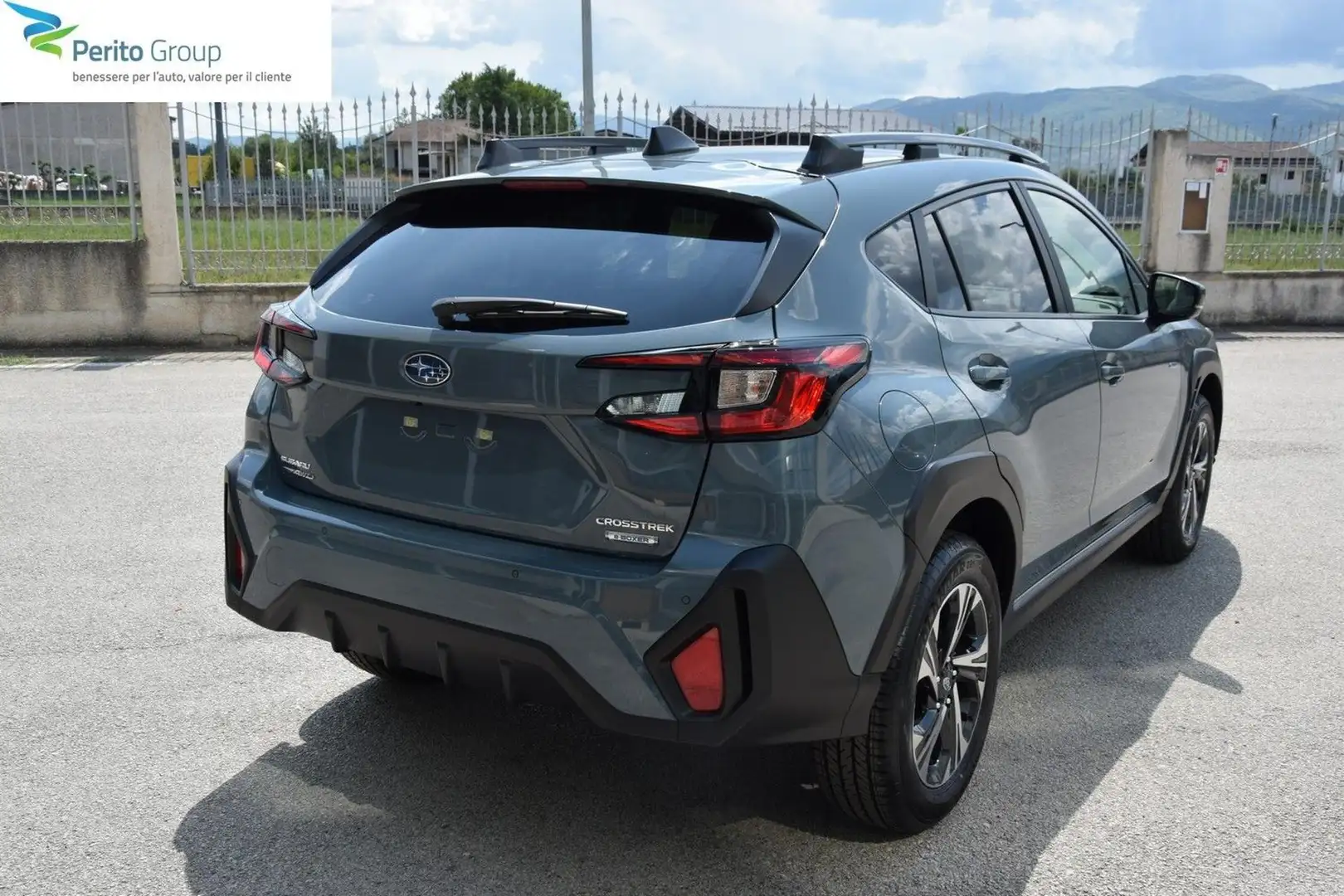 Subaru Crosstrek 2.0i e-Boxer MHEV CVT Lineartronic Style Grau - 2