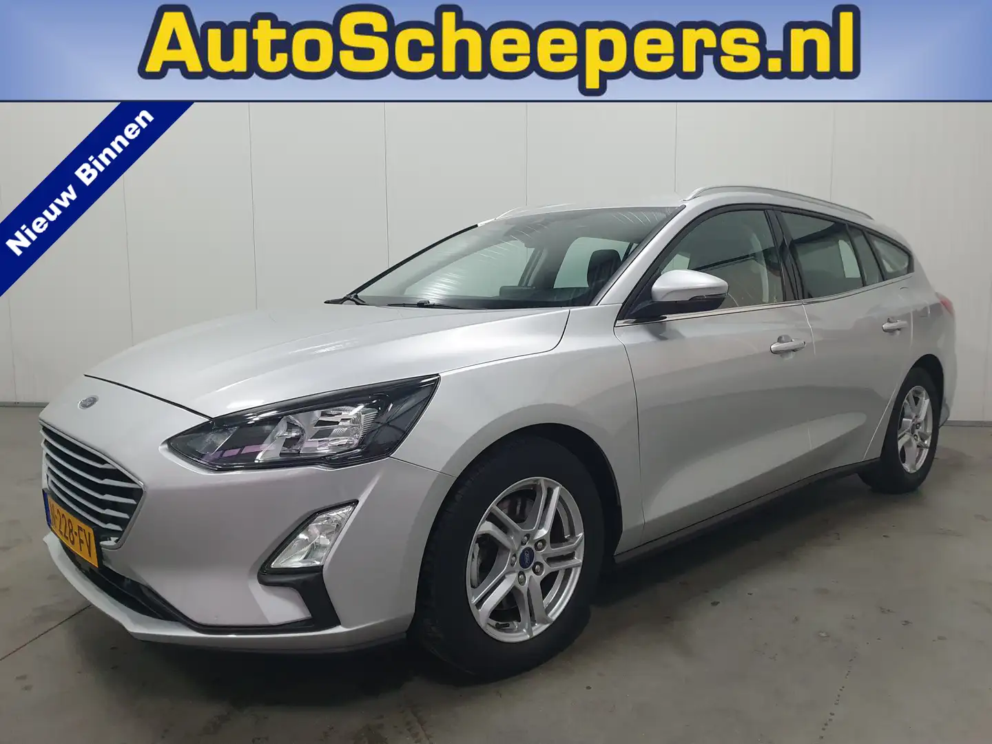 Ford Focus Wagon 1.0 EcoBoost Hybrid Trend Edition Business N Argent - 1