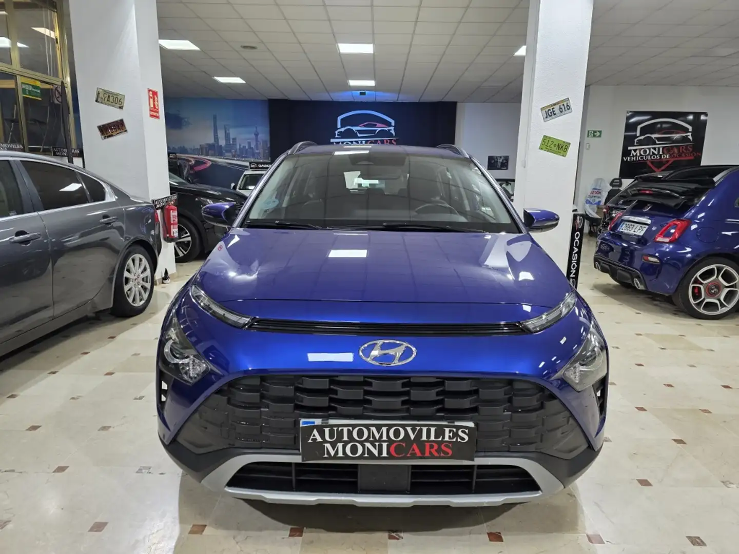 Hyundai BAYON 1.2 MPI Maxx Blau - 2
