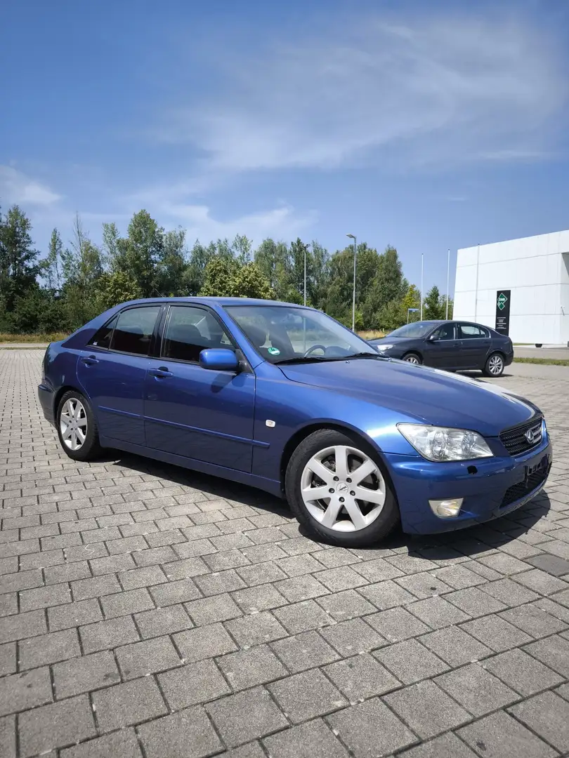 Lexus IS 200 / 2 Hand/ Rentnerfahrzeug geb.1951/ Rostfrei ! - 2