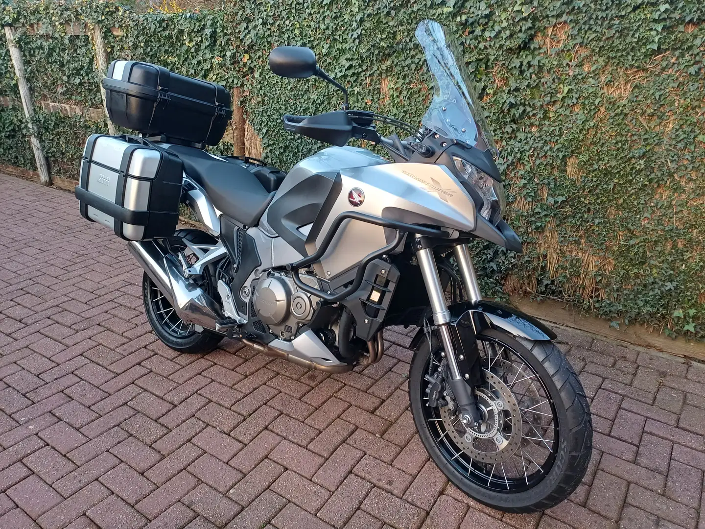 Honda Crosstourer VFR 1200 X Crosstourer 13793 km Plateado - 1