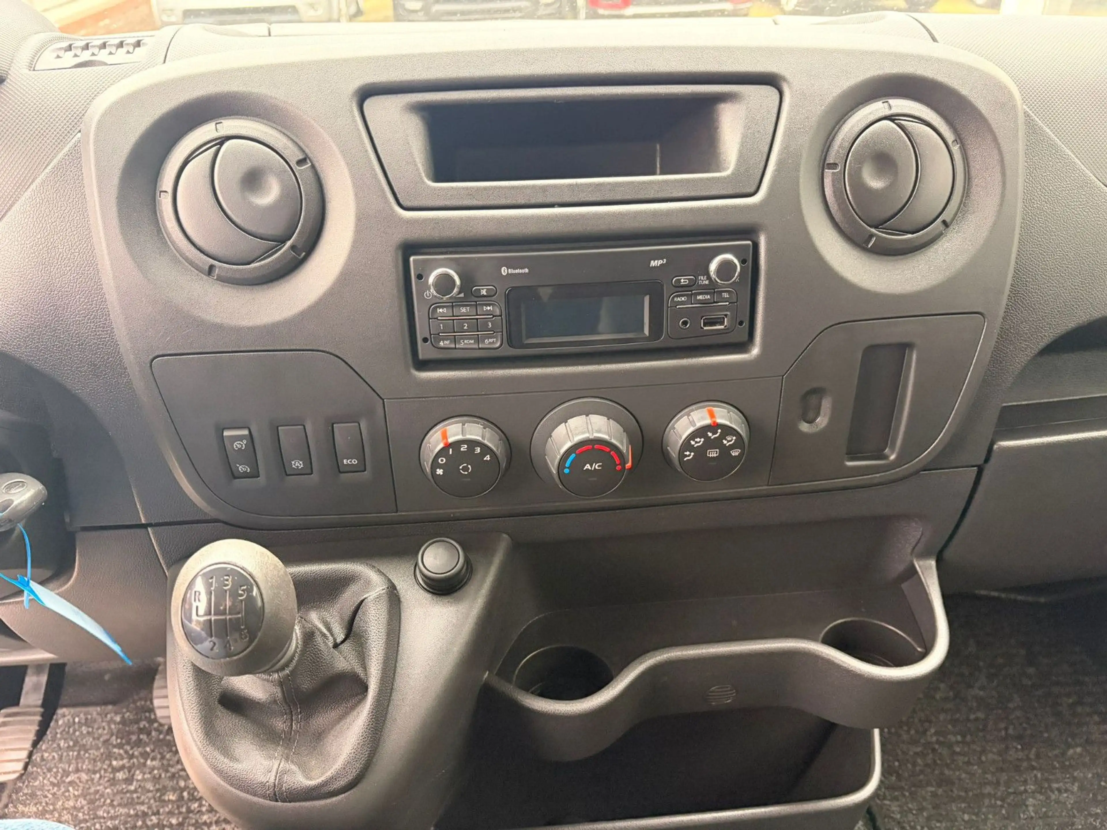 Renault Master III Kasten L3H2 HKa 3,5t — photo 13