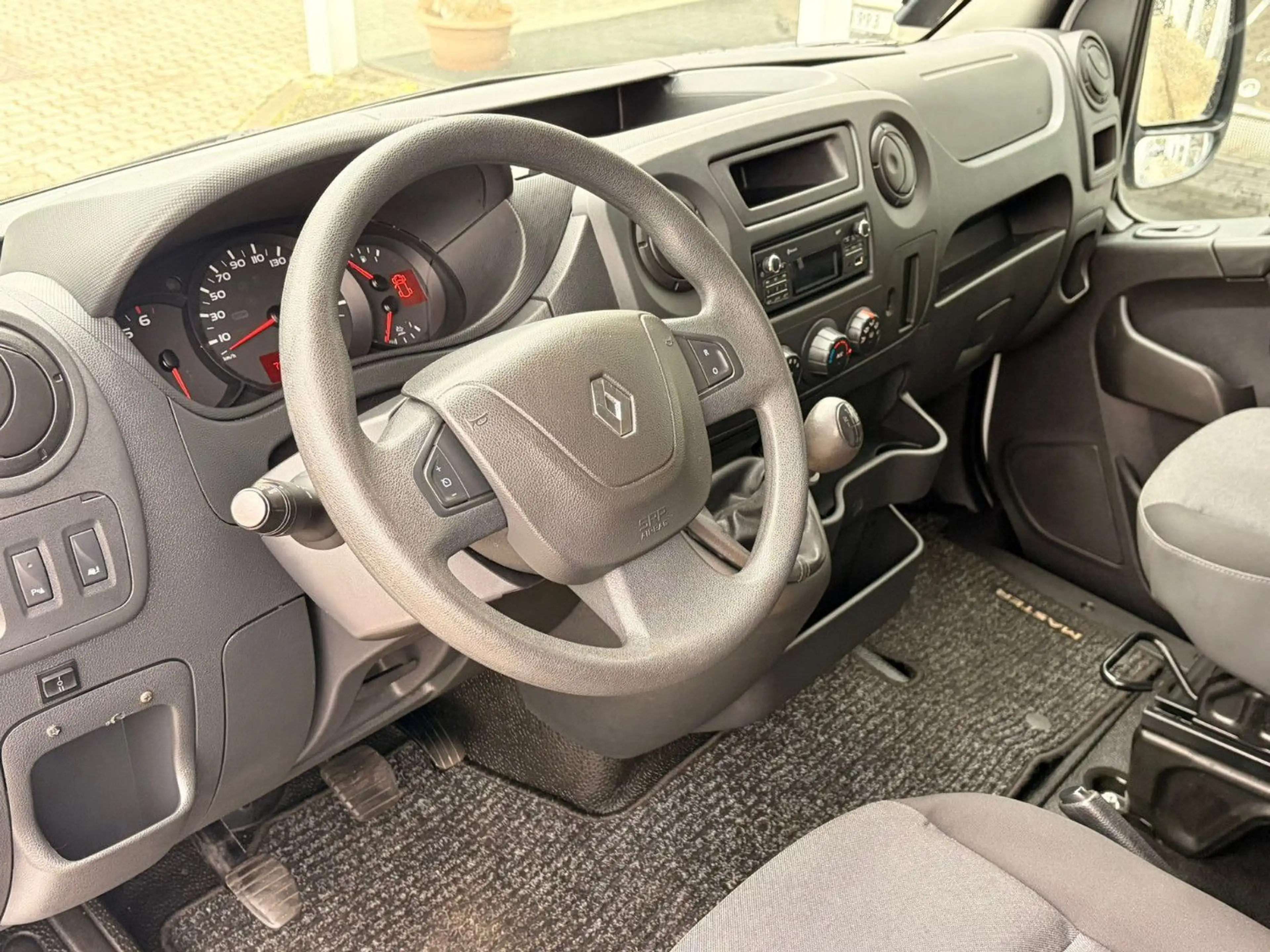 Renault Master III Kasten L3H2 HKa 3,5t — photo 11