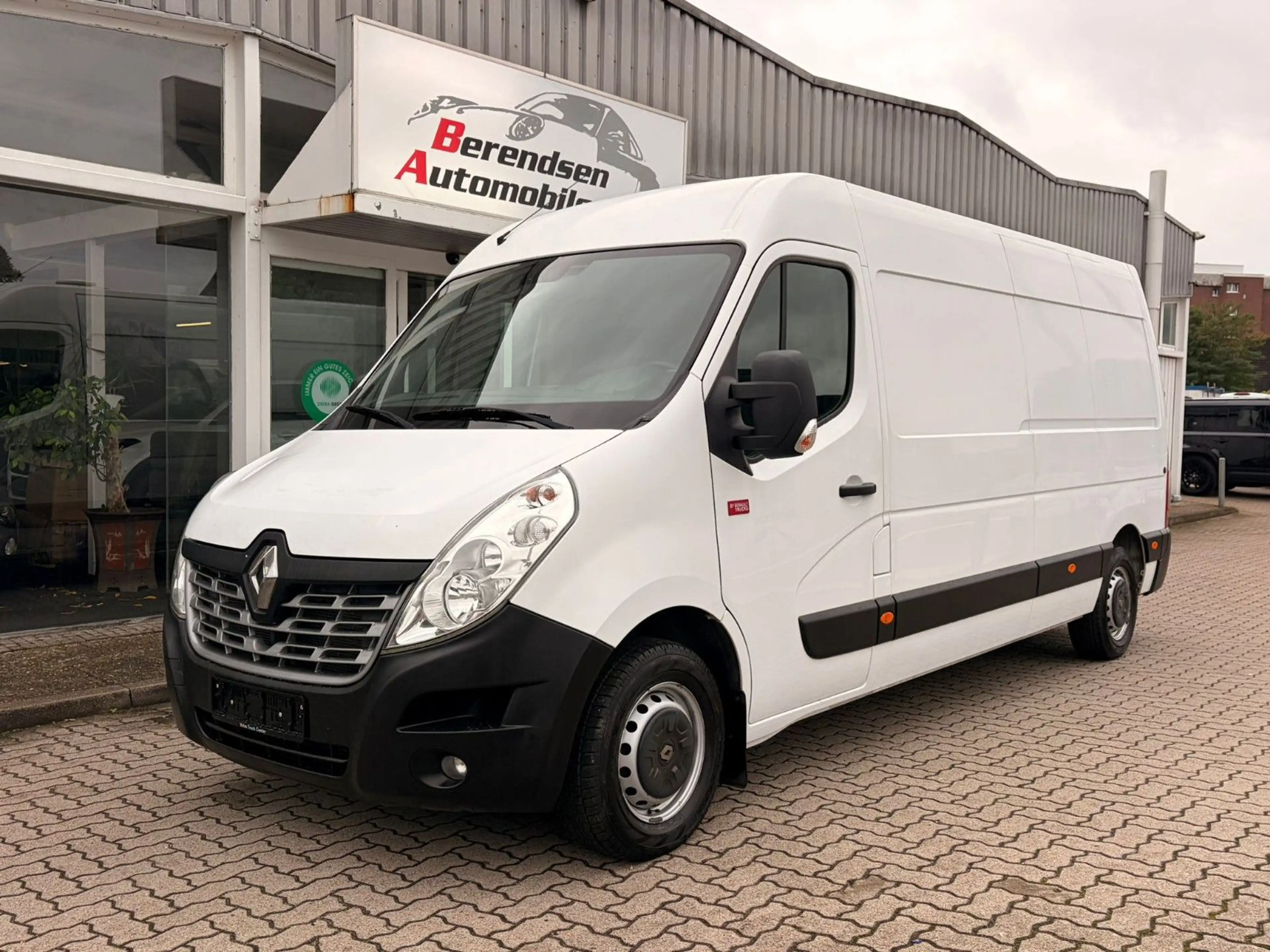 Renault Master III Kasten L3H2 HKa 3,5t