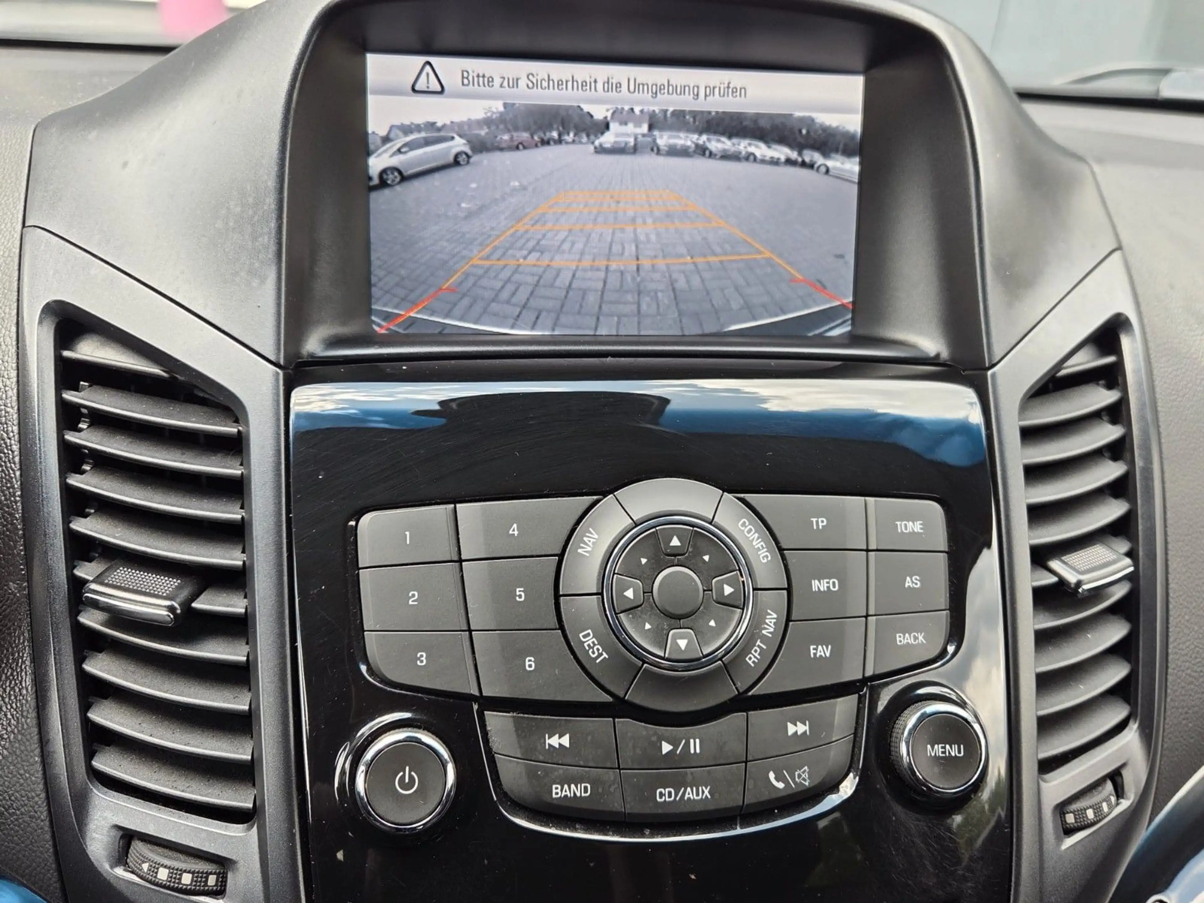 Chevrolet Orlando LTZ 2.0 LDT/TEMPOM/KLIMAATM/NAVI/AUTOMAT — photo 8