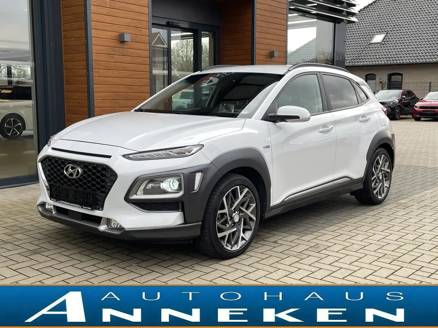 Hyundai KONA Premium Hybrid*ACC*KRELL*Kamera*HuD*AHK*AppLink Weiß - 1