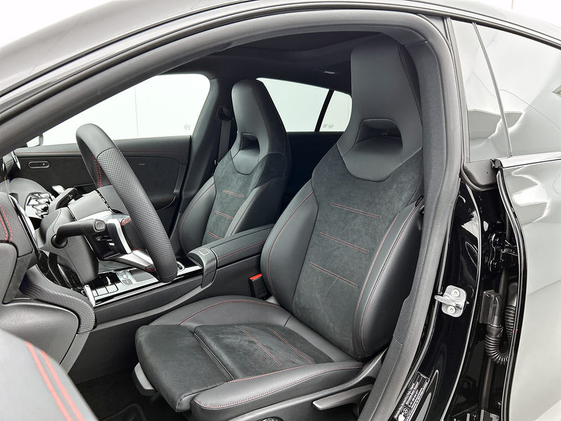 Mercedes-Benz CLA 250 Shooting Brake e Business Solution | Trekhaak | Ni — photo 13