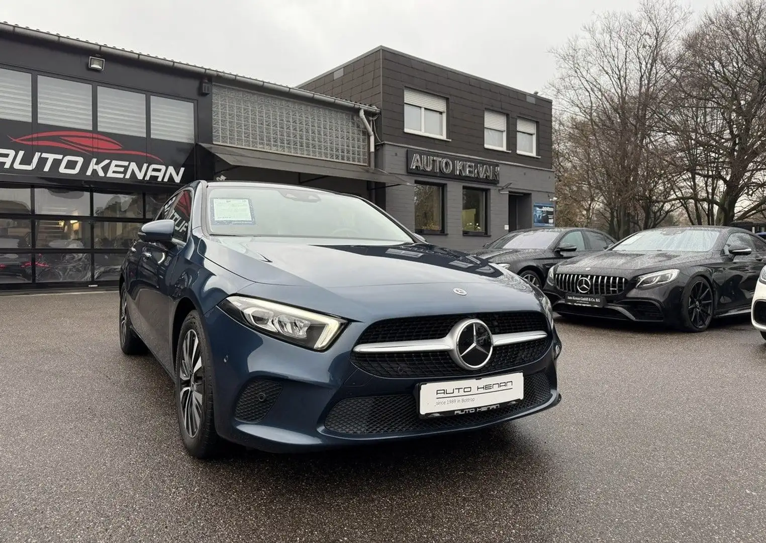 Mercedes-Benz A 200 Lim Progressive 1Hd/DTR/MBUX/Leder/360/DAB Blau - 1