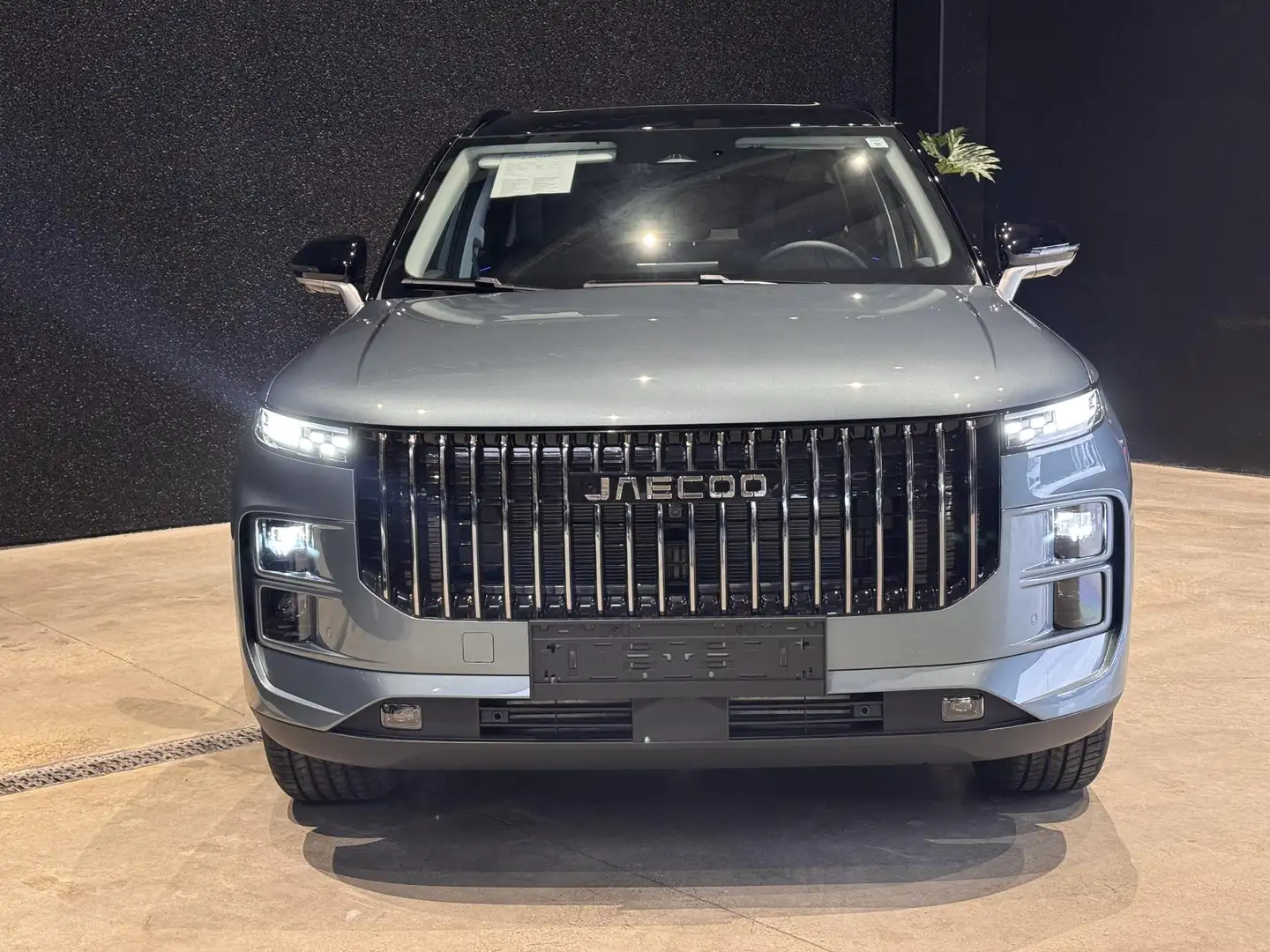 Jaecoo J7 PREMIUM 1.6T-GDI 7DCT LEDER - PANO DAK - FULL LED Grau - 2