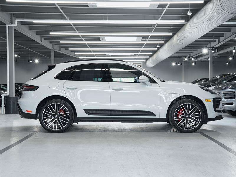 2023 Porsche Macan S alt 5