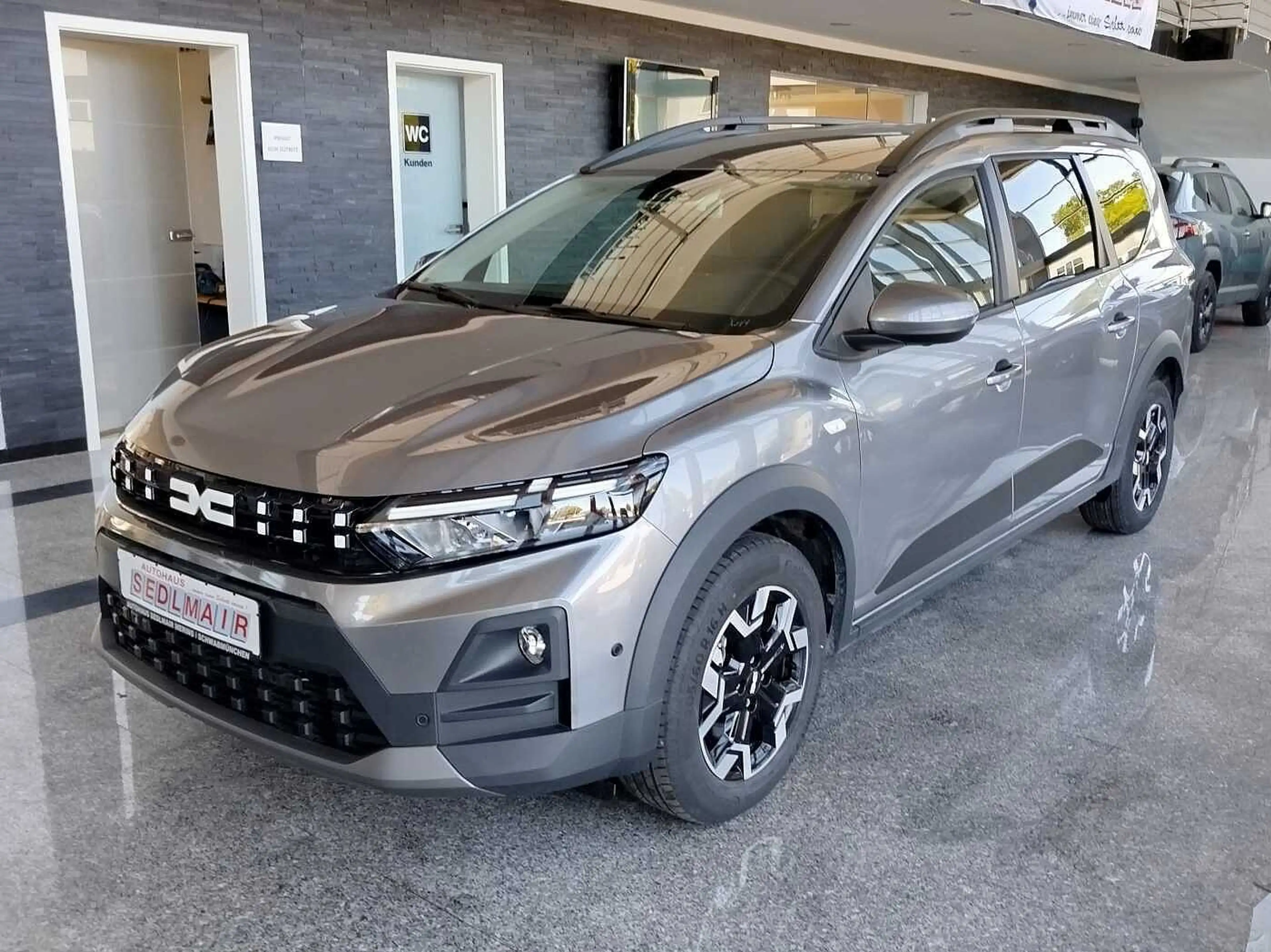 Dacia Jogger Journey 1.8 Hybrid 155 5-Sitzer Vollausstattung