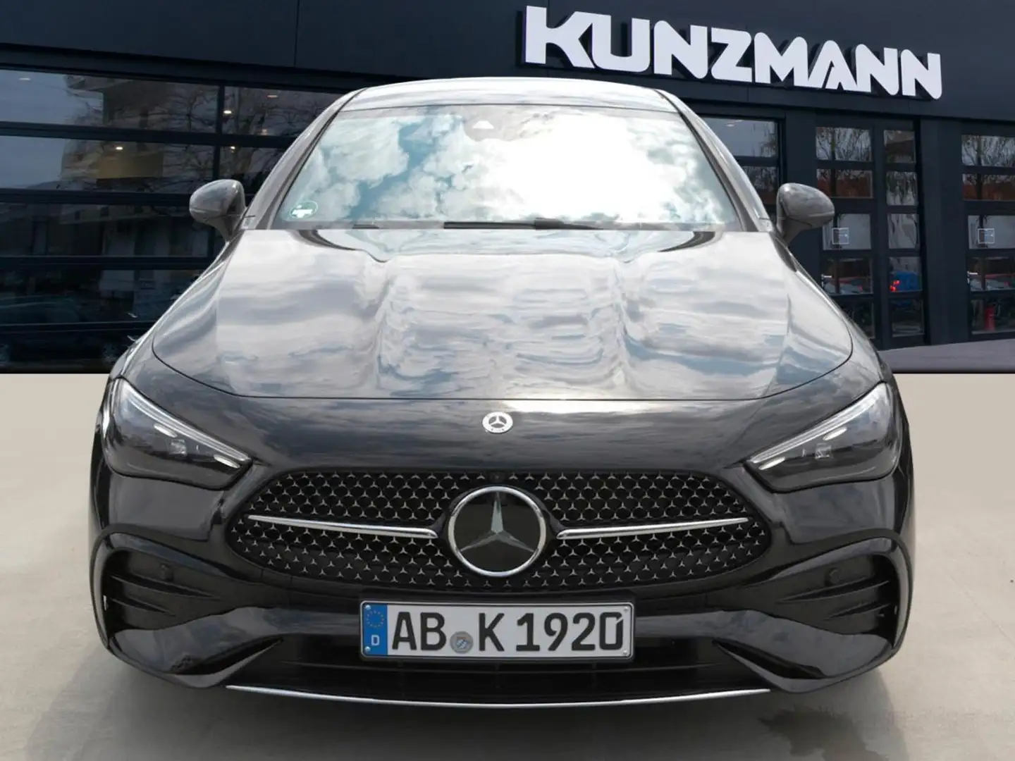 Mercedes-Benz CLE 220 d Coupé AMG Distronic Panorama 360° AHK Schwarz - 2