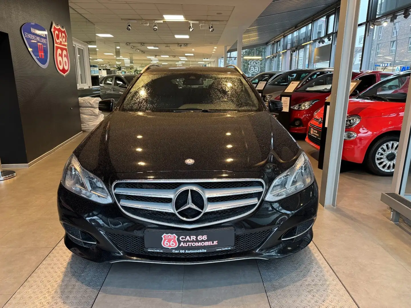 Mercedes-Benz E 250 E -Klasse T-Modell E 250 BlueTec Schwarz - 2