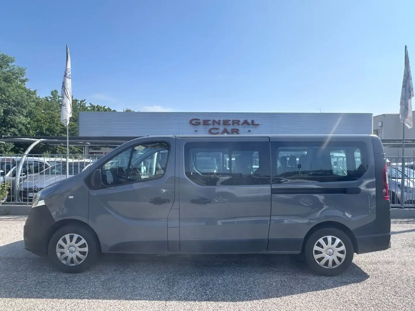 Opel Vivaro L2 9 POSTI 1.6 BiTurbo S&S 125CV Grey - 1