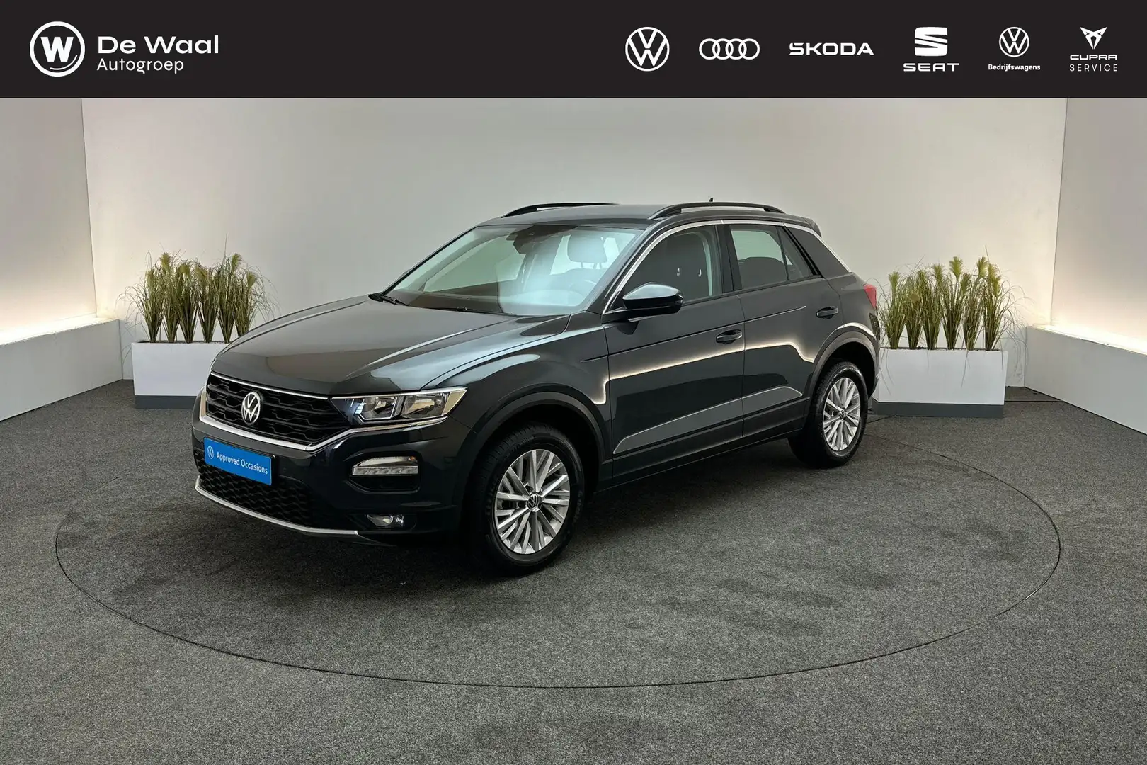 Volkswagen T-Roc 1.0 TSI 110pk Style | Navigatie, Adaptive Cruise C Grijs - 1