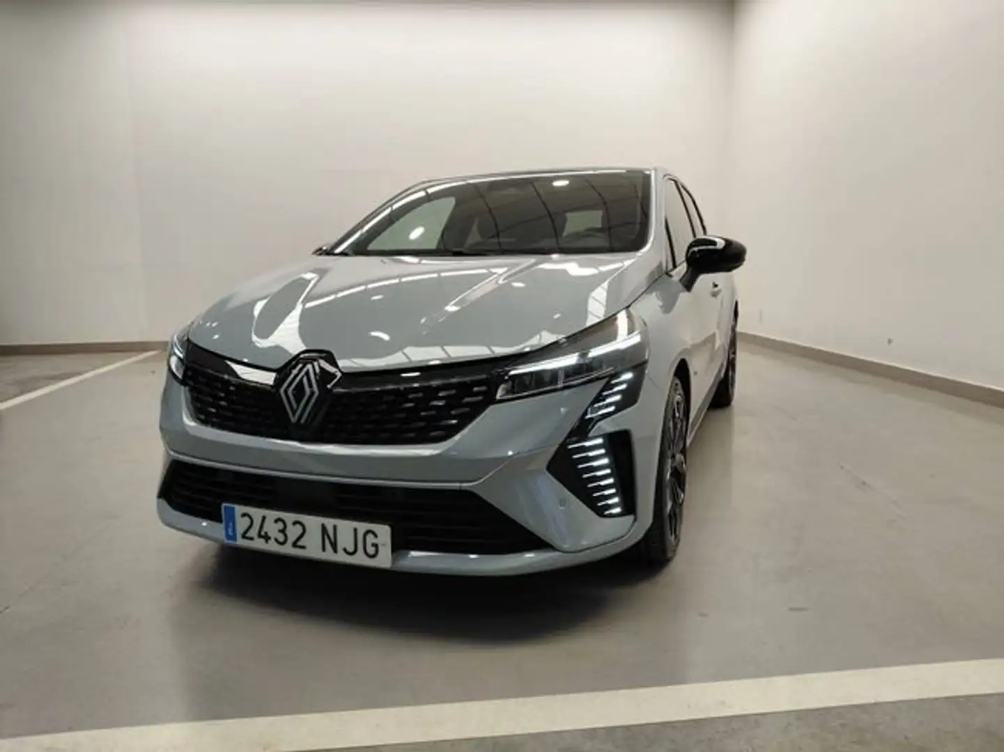 Renault Clio TCe 90 (67kw) Techno Gris - 1