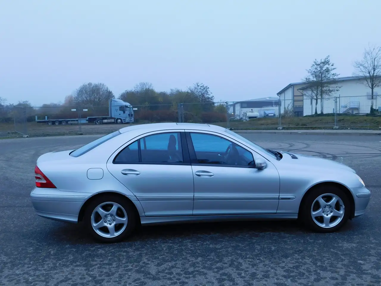 Mercedes-Benz C 200 MB Liebhaber...Avantgarde 1.Hand SSD TOP No - ROST, foto 6