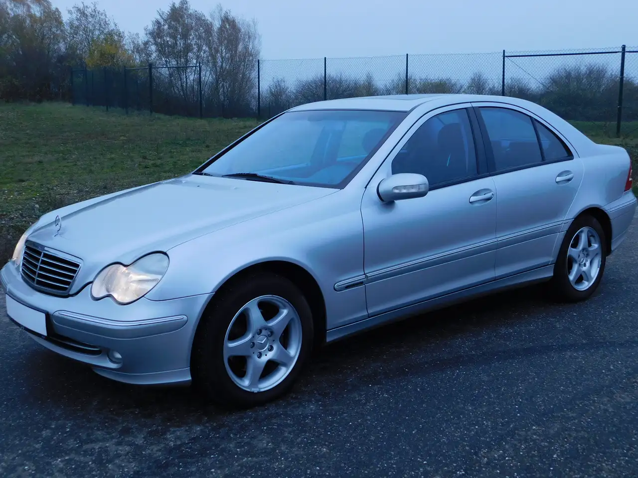 Mercedes-Benz C 200 MB Liebhaber...Avantgarde 1.Hand SSD TOP No - ROST, foto 1