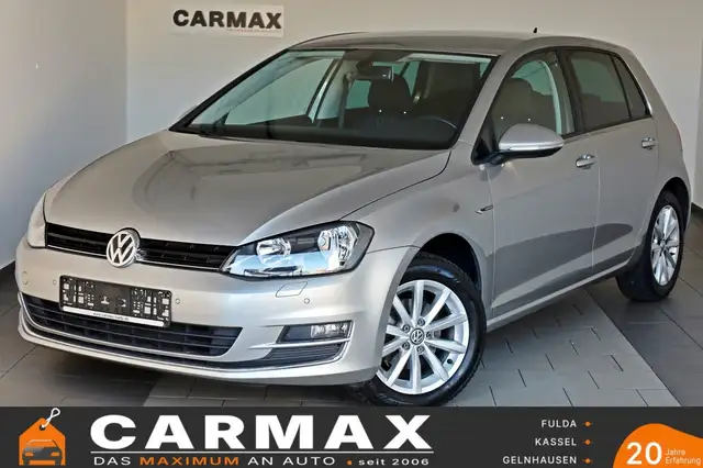 Volkswagen Golf VII Lim. Lounge Navi,SH,PDC