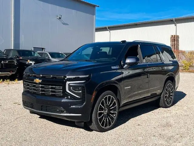 Chevrolet Tahoe High Country 6.2l V8 24"  MY26 sofort