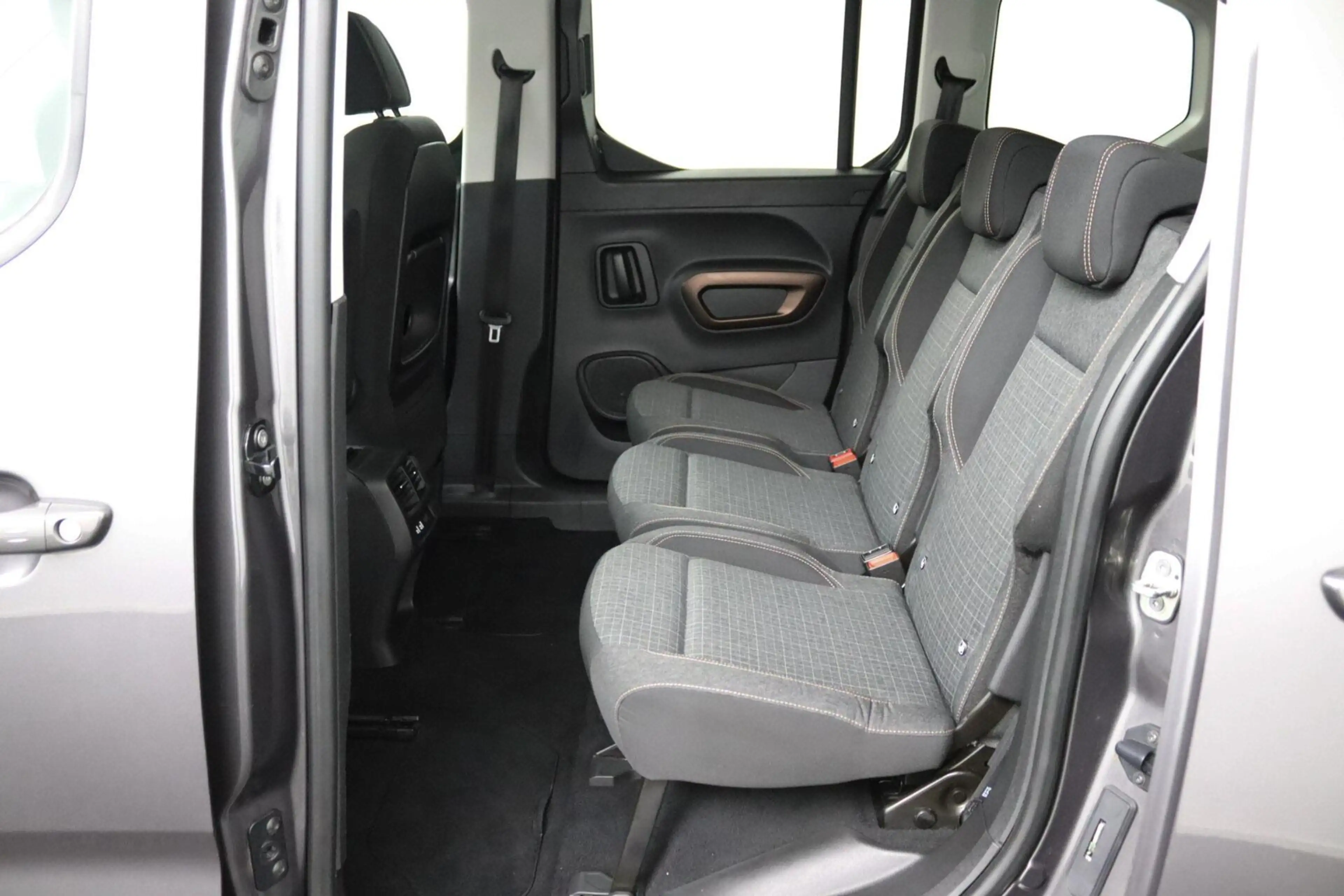 Peugeot Rifter 1.2 Puretech GT-Line | Climate Control | — photo 5
