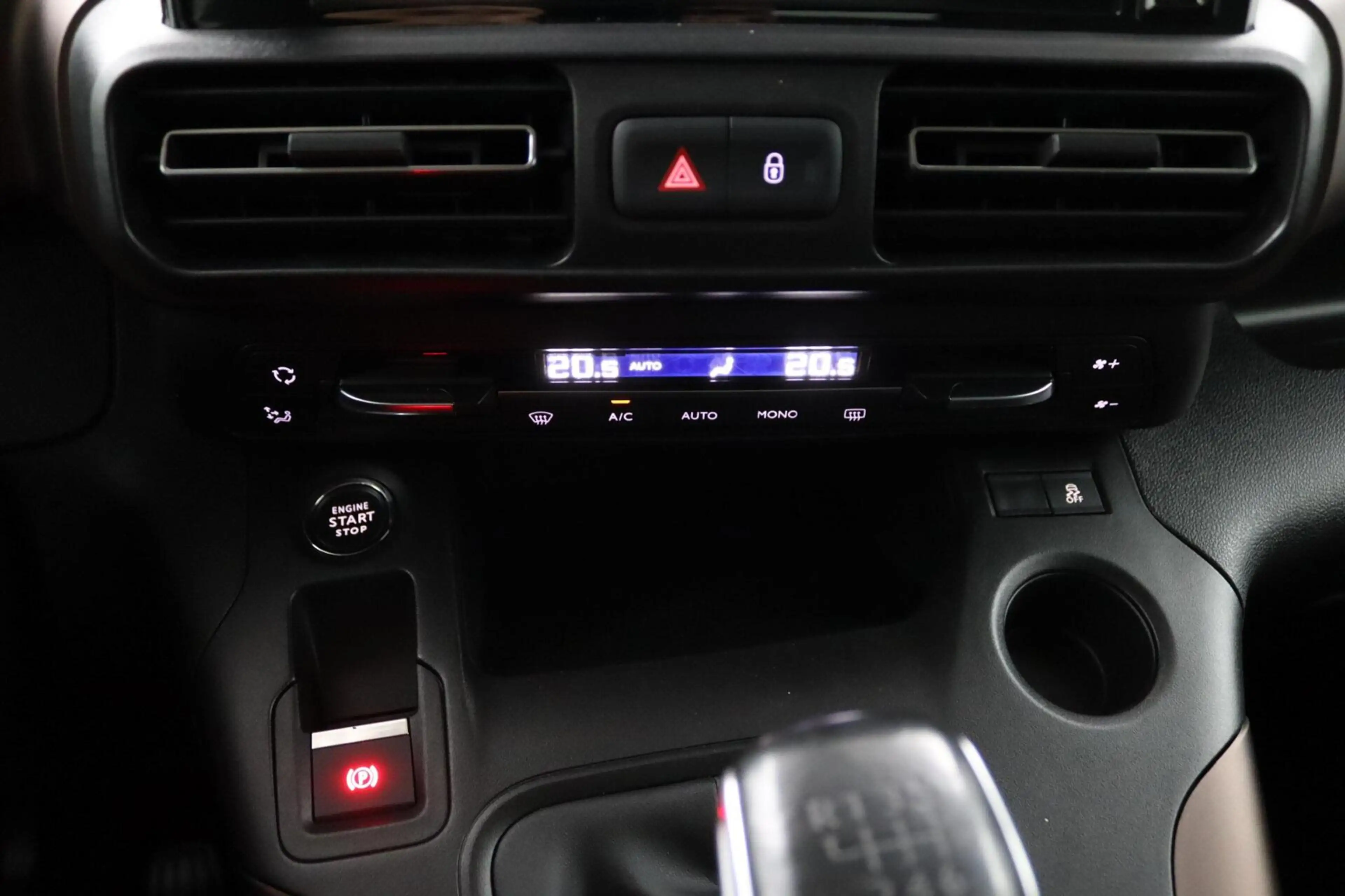 Peugeot Rifter 1.2 Puretech GT-Line | Climate Control | — photo 9
