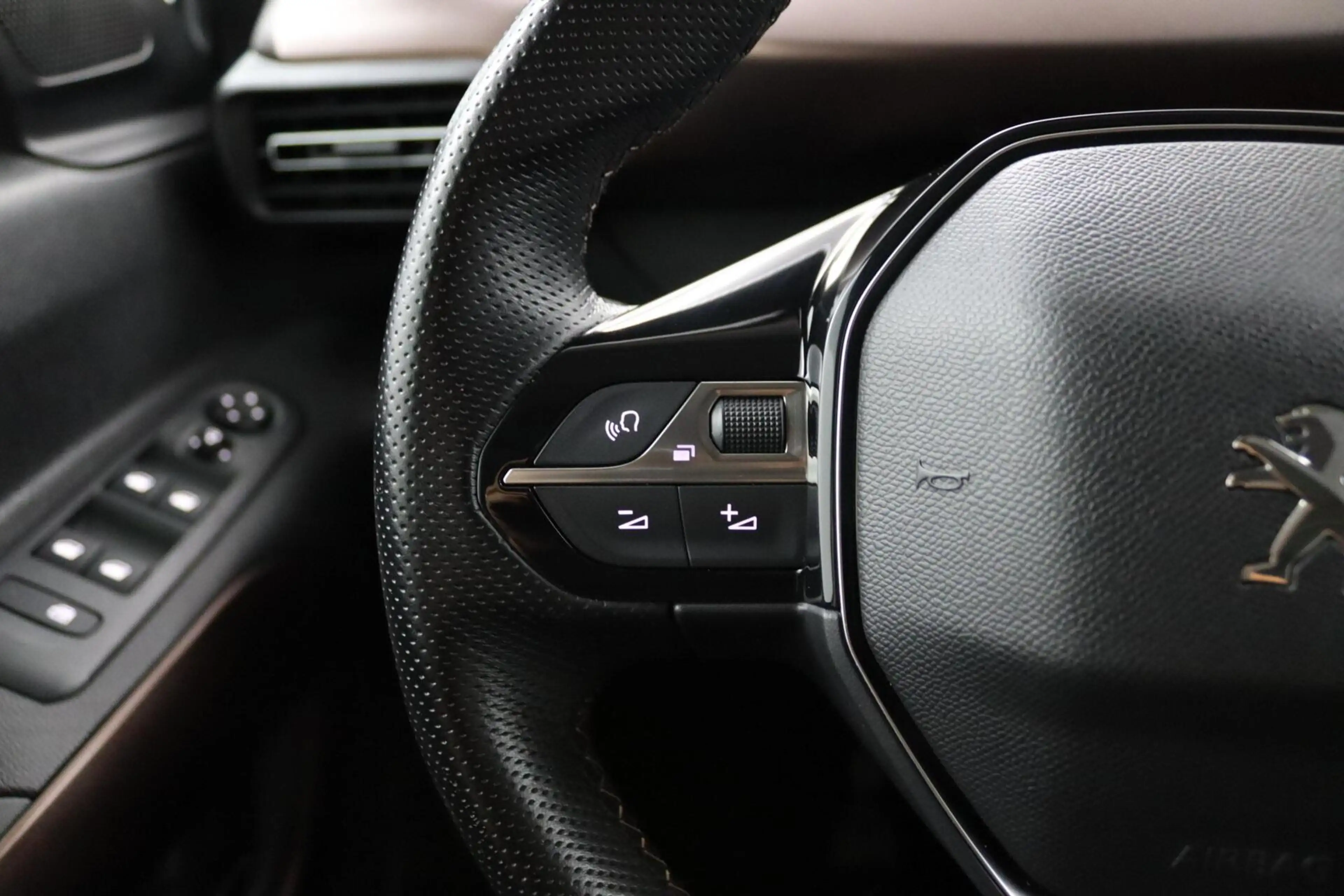 Peugeot Rifter 1.2 Puretech GT-Line | Climate Control | — photo 21