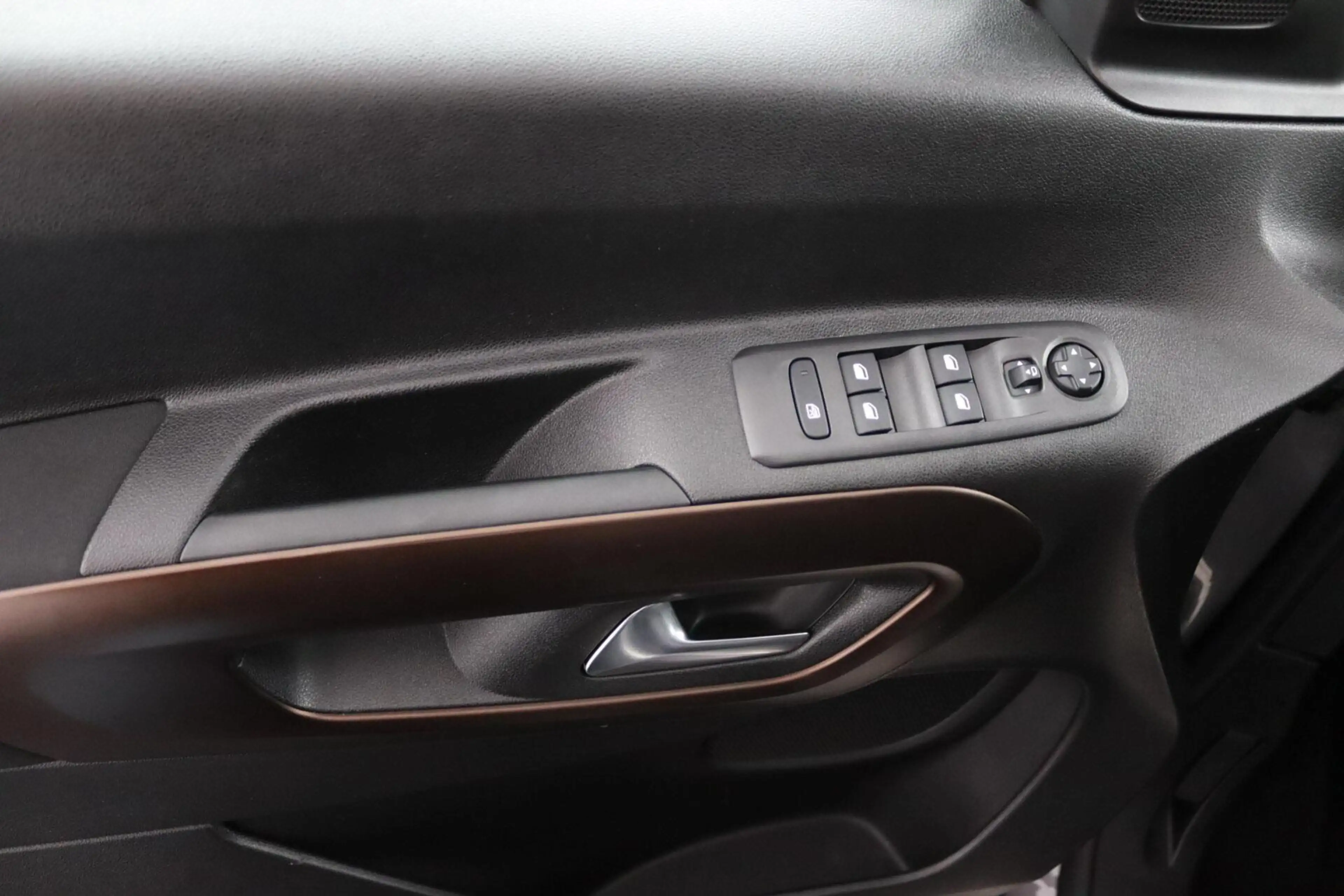 Peugeot Rifter 1.2 Puretech GT-Line | Climate Control | — photo 17