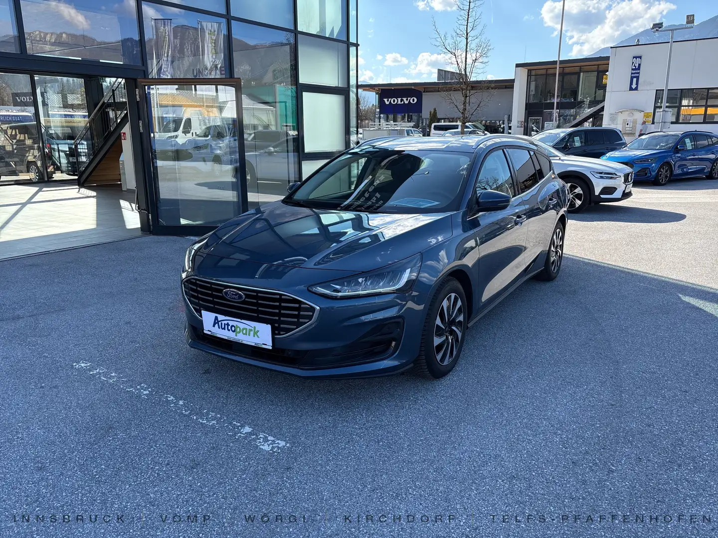 Ford Focus 1,5 EcoBlue Titanium X Turnier Auto Blau - 1