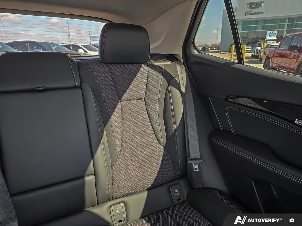 Buick Envision снимка Buick Envision