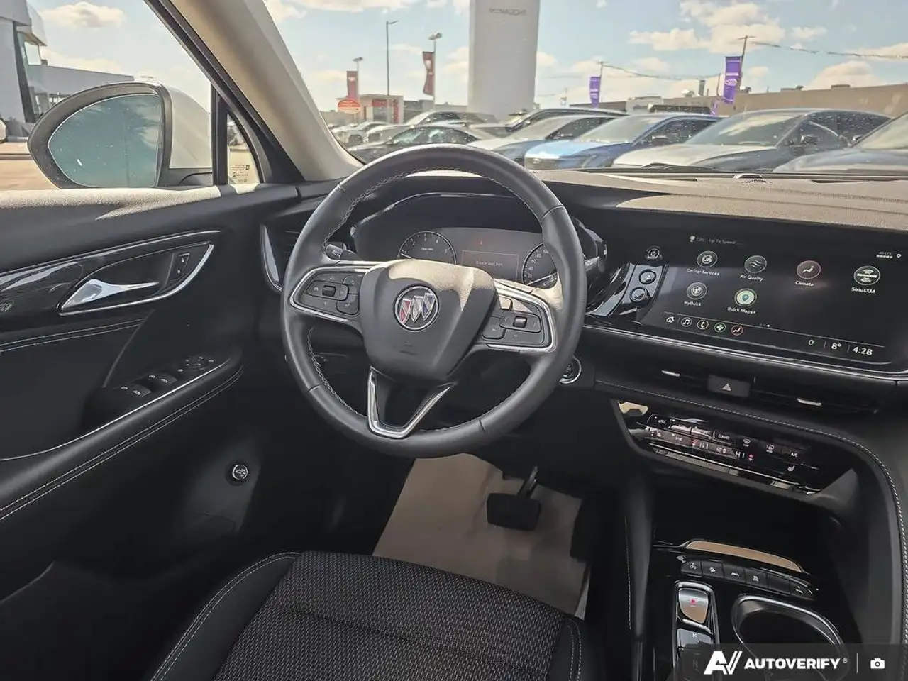 Buick Envision снимка Buick Envision